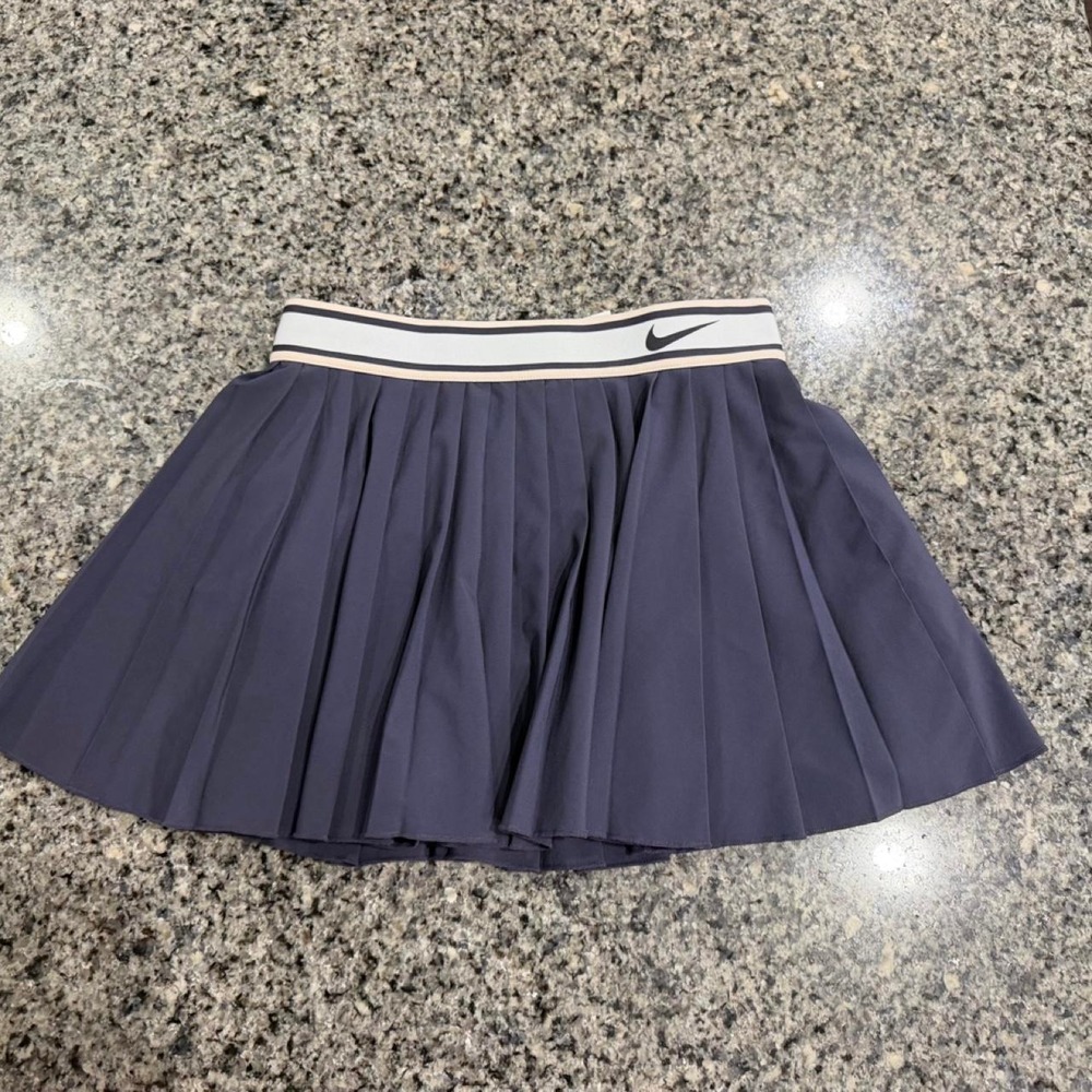 Nike Court Victory Pleated Tennis Skirt Skort Dri-FIT Grey Small